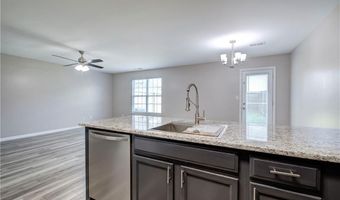 131 Princeton Ave, Adairsville, GA 30103