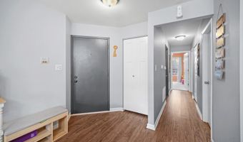 1415 W Partridge Ln 5, Arlington Heights, IL 60004