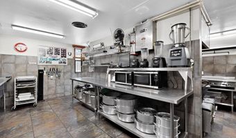 424 Isleta Blvd SW, Albuquerque, NM 87105