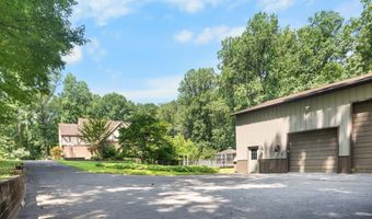 900 TUCKER Ln, Ashton, MD 20861