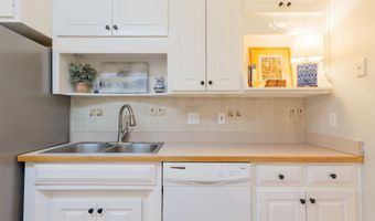 555 Cox Still, Adel, GA 31620