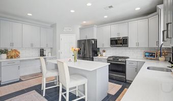 85 Freedom Hills Dr, Barnegat, NJ 08005