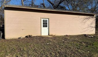 205 S Parkway Dr, Alvarado, TX 76009