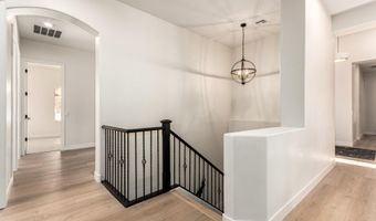 940 W MACAW Dr, Chandler, AZ 85286