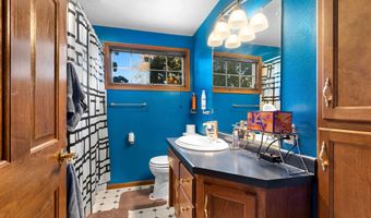1508 N NICHOLAS St, Appleton, WI 54914