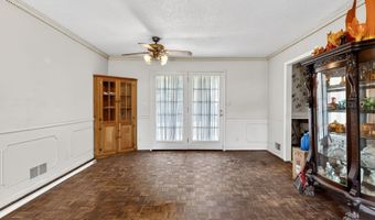 1064 Knollwood Acres Rd, Boiling Springs, SC 29316