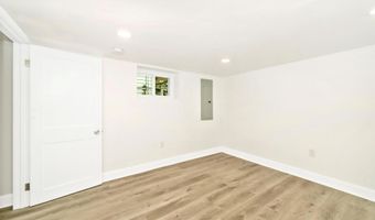 3003 20TH St NE, Washington, DC 20018