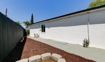4865 Aberdeen St, San Diego, CA 92117