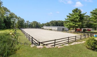160 Kingston Rd, Exeter, RI 02822