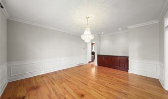 875 Cascades Dr, Aurora, OH 44202