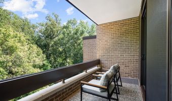 4956 SENTINEL Dr 9-402, Bethesda, MD 20816