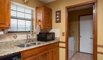 8001 ARBOR St, Amarillo, TX 79110