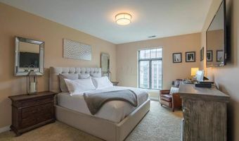 250 Daniel Burnham Sq 607, Columbus, OH 43215