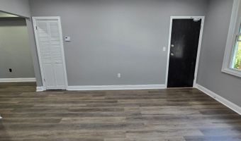 405 34TH St SE 4, Washington, DC 20019