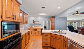 1201 S LEE St, Appleton, WI 54915