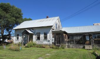 258 Elm St, Barton, VT 05822