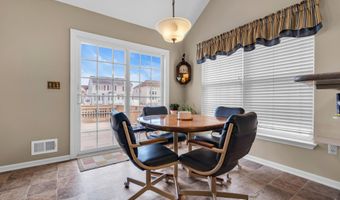 18 Peaksail Dr, Bayville, NJ 08721