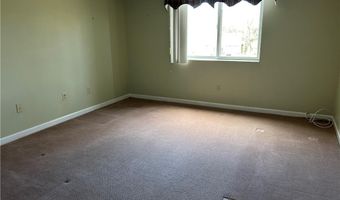 200 Hoffman Ave 206, Cranston, RI 02920