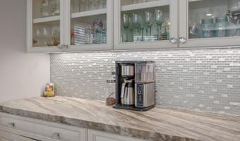 5947 Saint Laurent Dr, Agoura Hills, CA 91301