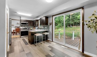 667 Duxbury Ct SE, Ada, MI 49301