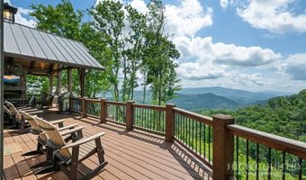 6 Valley Watch Ct, Banner Elk, NC 28604