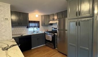42 Maplewood Dr, Burrillville, RI 02839