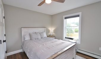 19 Virginia Ln, Bangor, ME 04401