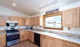 7 S SIOUX Trl, Boulder, WY 82923