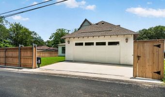 255 CLAYWELL Dr, Alamo Heights, TX 78209