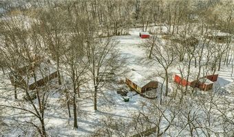 10 Bluebird Dr, Agency, MO 64401