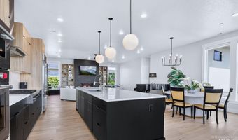 1916 S Meteor Way, Boise, ID 83712