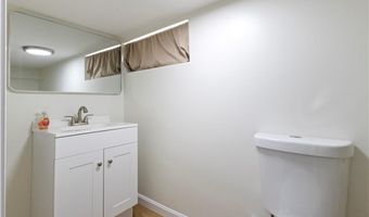 141 Woodward Ave, East Providence, RI 02914
