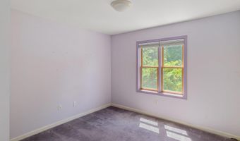 72 Morrill Dr, Burlington, VT 05408