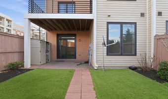 1434 VAN VALKENBURGH Ln, Alexandria, VA 22301