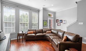 15743 Spectrum Dr 88, Addison, TX 75001