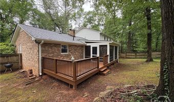 196 Avalon Dr, Athens, GA 30606