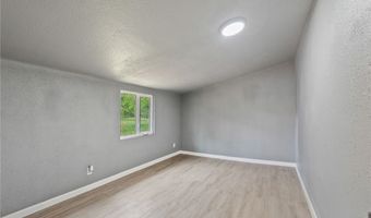 22011 Reading, Anderson, CA 96007