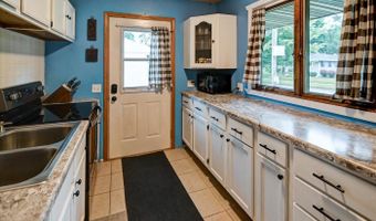 3909 Hynek Rd, Madison, WI 53714