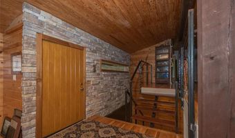 364 E 1600 Rd, Baldwin City, KS 66006
