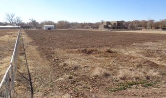 240 Sutton Ln, Bosque Farms, NM 87068
