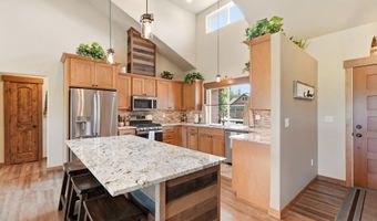 150 Links Dr, Blanchard, ID 83804