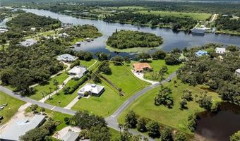 16520 Oakview Cir, Alva, FL 33920
