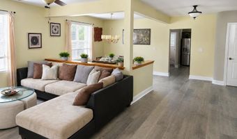 4 WEST St, Berlin, MD 21811