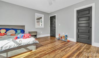 20 Phillip Ln, Arden, NC 28704