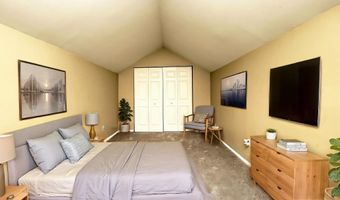 41 Chatham Ln, Bristol, CT 06010