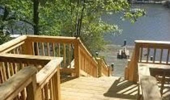 912 HARMONY Ave, Arnold, MD 21012
