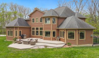1200 N Hickory Ln, Angola, IN 46703