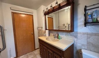 115 S 2nd St, Bristol, SD 57219