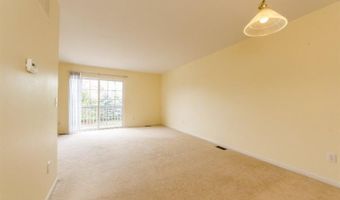 3099 Promenade Cir, Ann Arbor, MI 48108