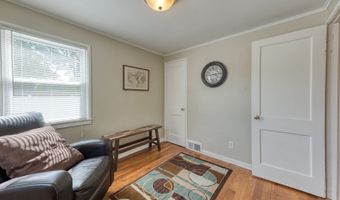 99 Lincoln St, Berlin, CT 06037